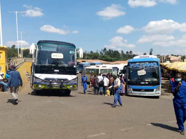 Imodoka ziva Huye zijya i Kigali