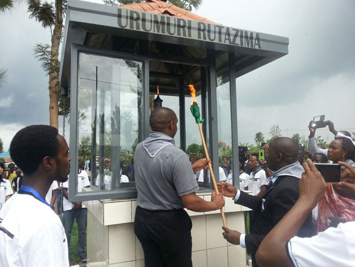 I Ngoma umuhango wo Kwibuka22 watangiye bacana urumuri rw