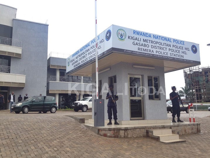 Ibi biro bizwi nka Kigali Metropolitan Police biherereye i Remera hirya gato ya Stade Amahoro.