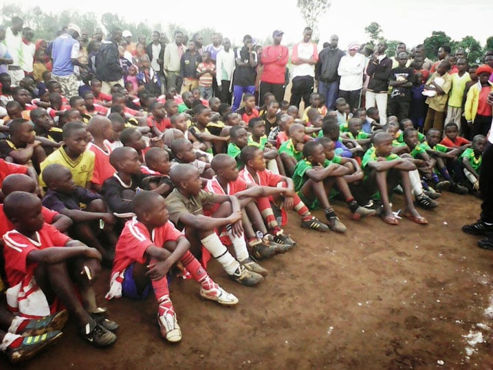 Mu Karere ka Gicumbi ngo hari ibigo 8 bitorezwamo abana umupira w'amaguru.