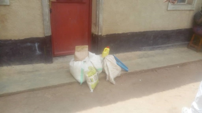 Abarwayi bishimira uko abaturanyi n'inzego za Leta zibitaho aho barwariye mu ngo babagezaho ibyo kurya