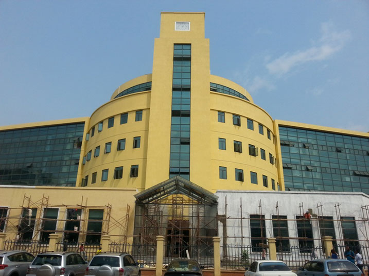 Inyubako y'Ibiro by'Umujyi wa Kigali na yo iri hafi kuzura.