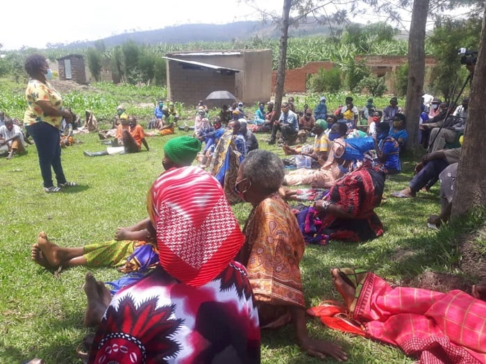 Mu midugudu imwe n
