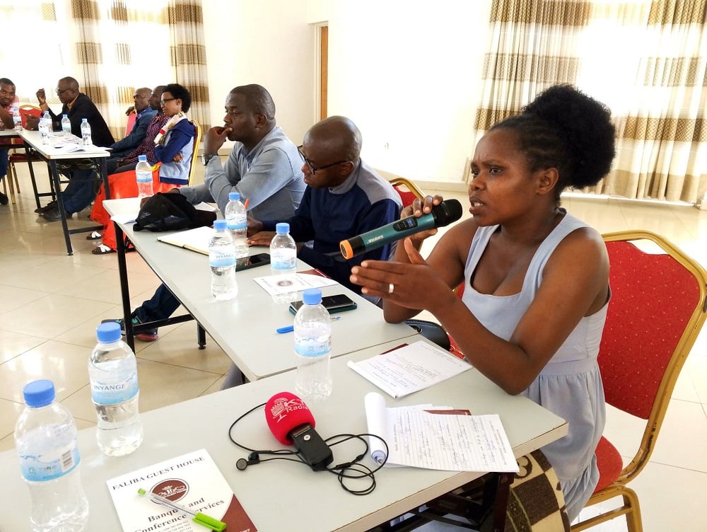Basabye ko abo amateka yasigaje inyuma bajya baturana n'abandi kugira ngo bareke kwigunga bonyine