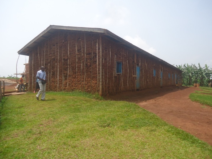 Ibyo ni bimwe mu byumba by'amashuri abana bazaba bigiramo.