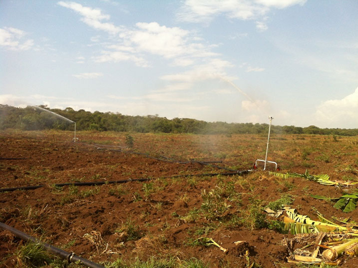 Iyi mashini ifite ubushobozi bwo gucomekwaho indi mipira.