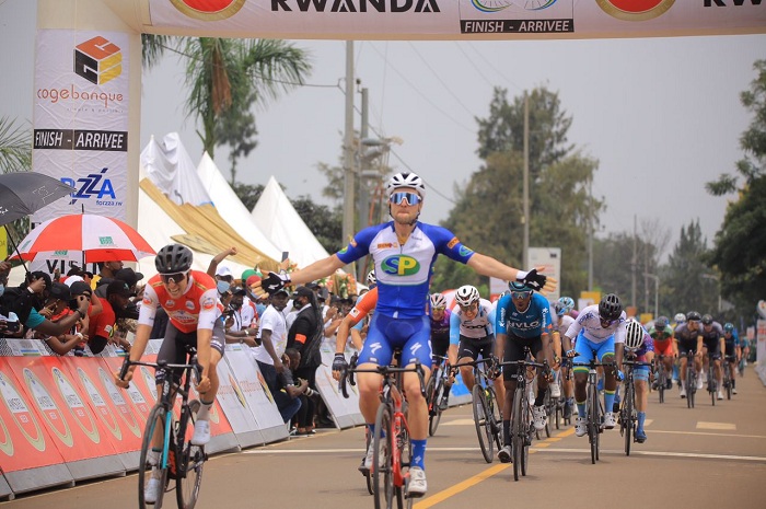 Sandy Dujardin wegukanye agace Kigali-Rwamagana 