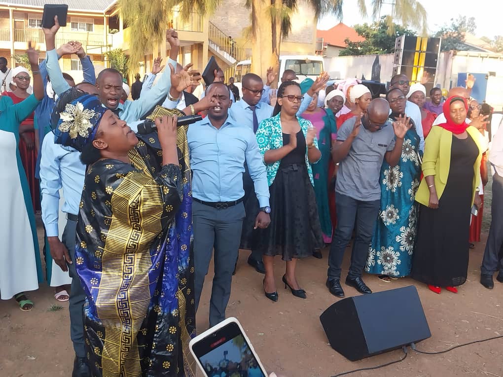 Umuhanzi Mukazayire Emeritha yishimiwe cyane n'abitabiriye iki giterane
