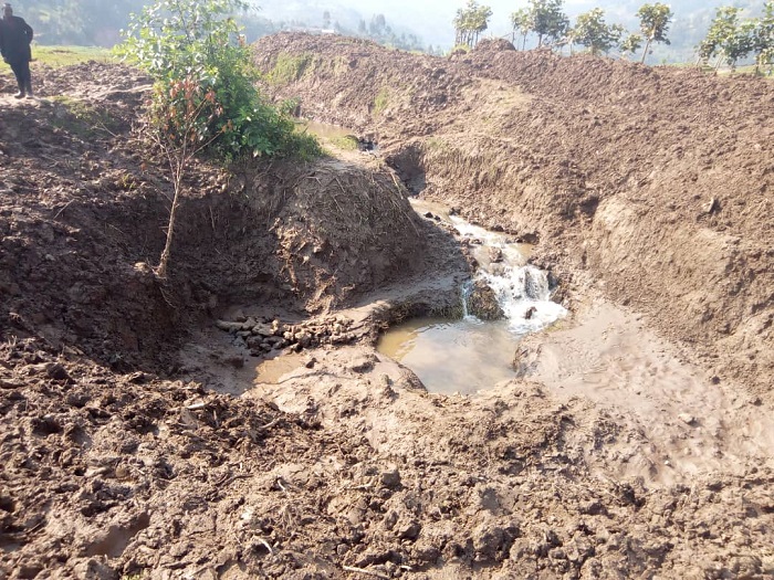 Iki kibaya kikibungabungwa abaturage bari baragize agahenge imirima yabo itakirengerwa n'amazi