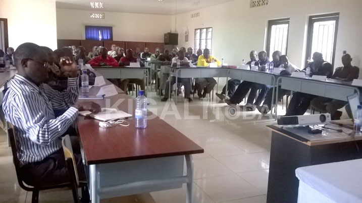 RDB yizeza abakozi bayo ko izakomeza kubahugura kugira ngo barusheho kunoza serivisi amadovize yiyongere.