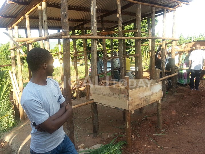 IPRC EAST yamwubakiye ikiraro inamuha inka.