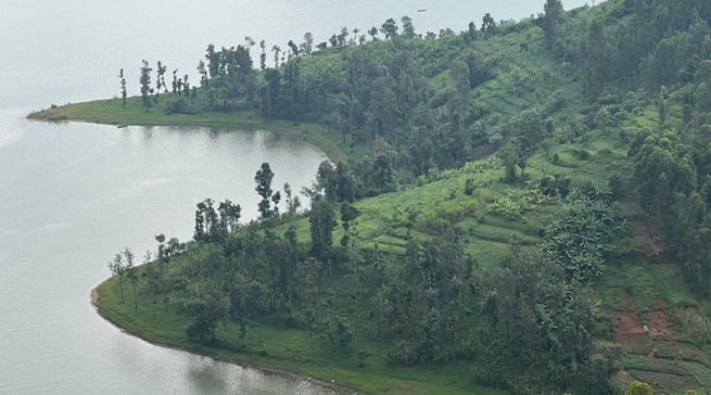 Abaturage b'Imirenge y'Akarere ka Musanze ituriye Ikiyaga cya Ruhondo barishimira ko bagiye kwegerezwa iterambere