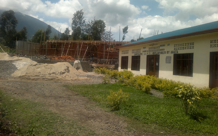 Ikusanyirizo ry'amata rya Cyanika ryatangiye kwagurwa mu kwezi kwa 10 muri 2014.