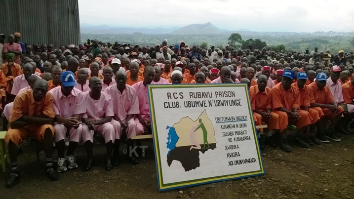 Imfungwa n'abagororwa bibumbiye mu itsinda ry'ubumwe n'ubwiyunge muri Nyakiriba