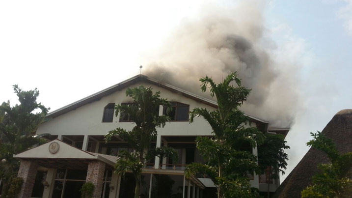 Ibyangiritse muri Luxury Hotel ntibiramenyekana.