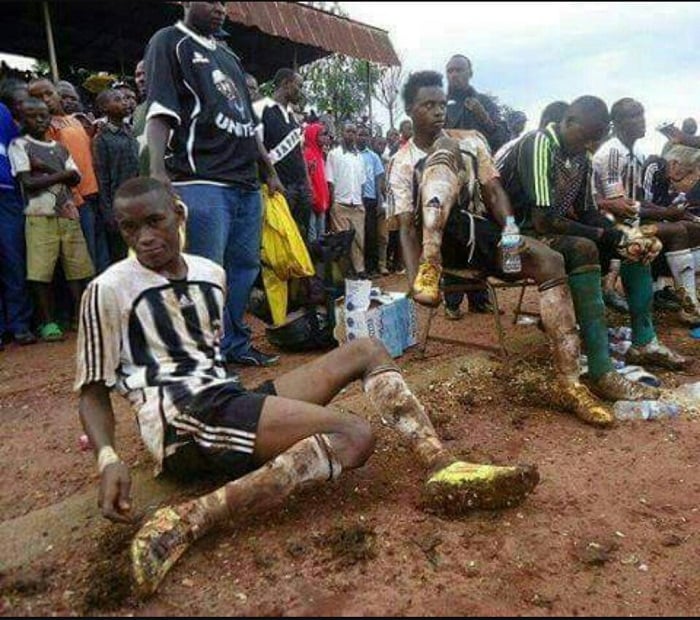 Kuri Stade Kamena ni uku byagaba byifashe nyuma y'umukino