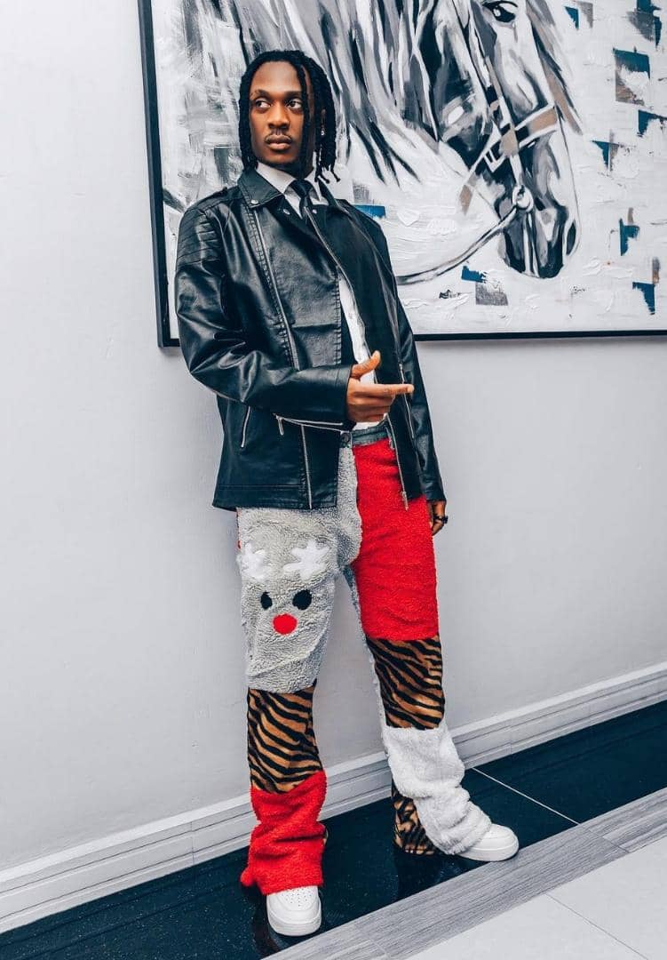 Umuhanzi Fik Fameika yafatanyije na Alyn Sano 