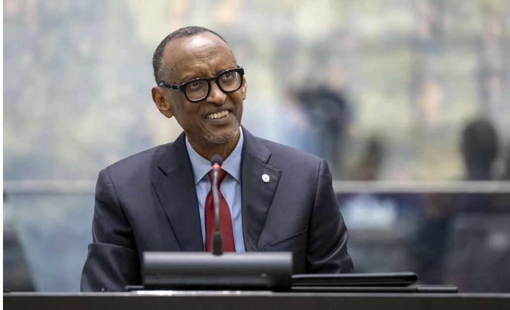Perezida Kagame aganira n