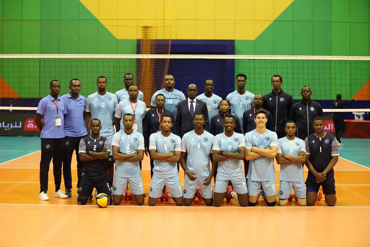 Ikipe ya Police Volleyball Club yategereje ikipe iraheba