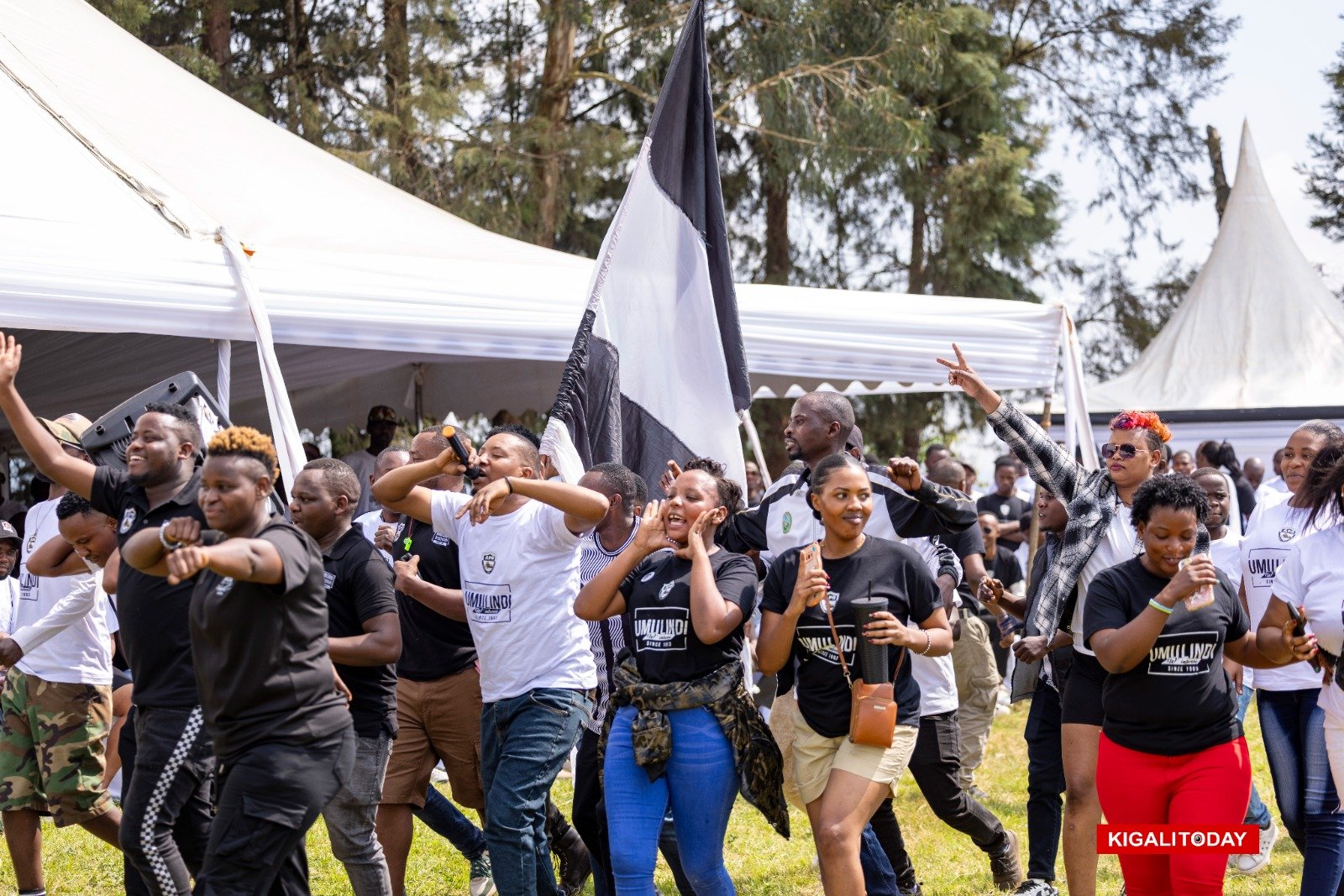 Byari ibyishimo ku bakunzi ba APR FC 