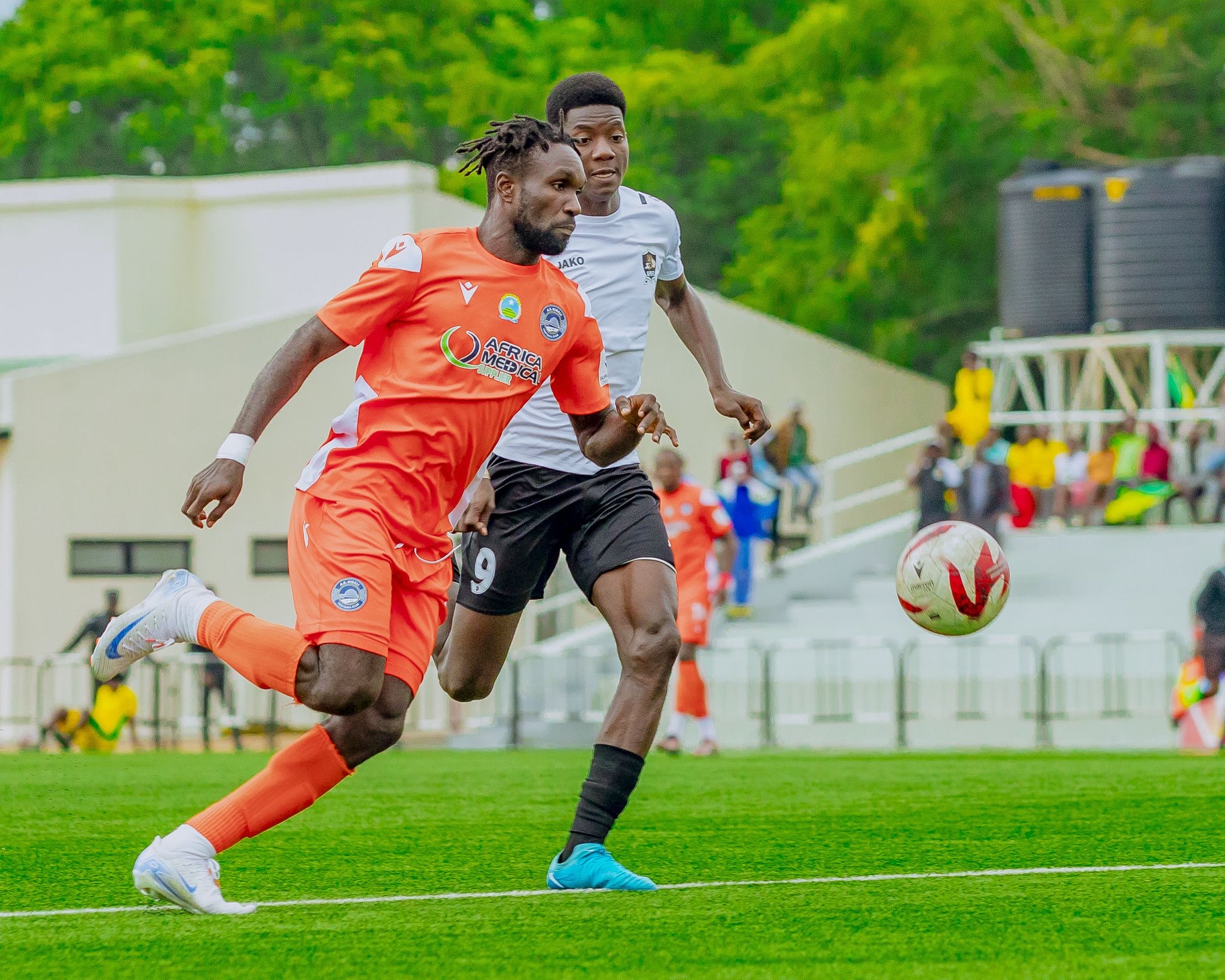 Igice cya mbere cyarangiye amakipe yombi anganya 0-0