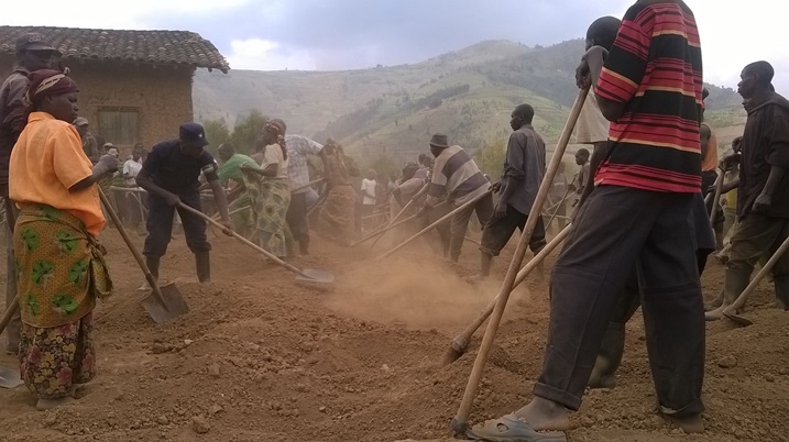 Uyu murenge wa Mugano niwo wabaye uwa nyuma mu mihigo y'akarere y'uyu mwaka bitewe n'imiterere yaho no kuba hatagendeka.