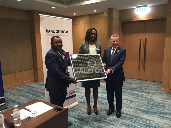 BK izakorana na Minisiteri y'Ubutegetsi bw'igihugu mu gukwirakwiza izi paneaux solaire.