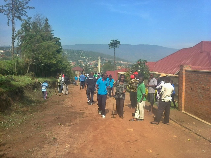 Aha ni mu murenge wa Gisozi mu karere ka Gasabo, aho abaturage bari bagiye gukora umuganda hafi y
