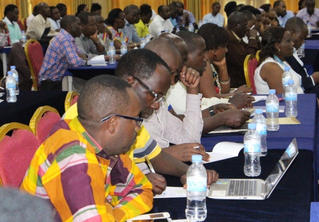 Bamwe mu bayobozi b'Imiryango itegamiye kuri Leta bari bitabiriye iyi nama
