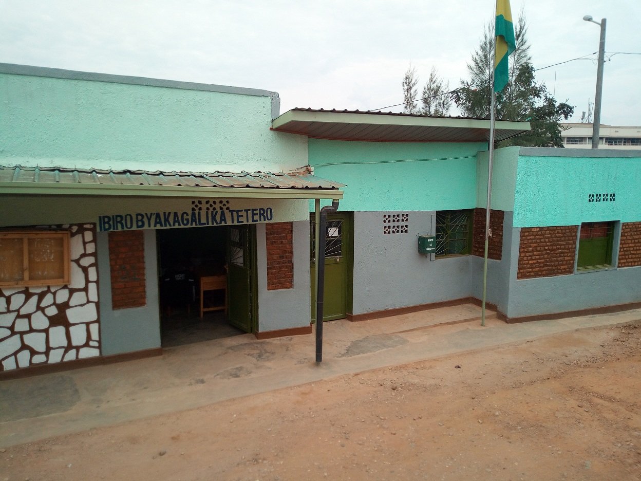 Abacuruzi baratuje
