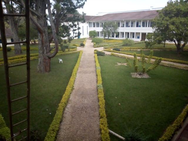 Harimo ubusitani bubereye ijisho