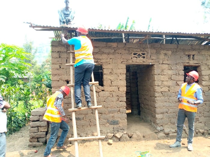 Abaturage bashishikarijwe kuzirika ibisenge by