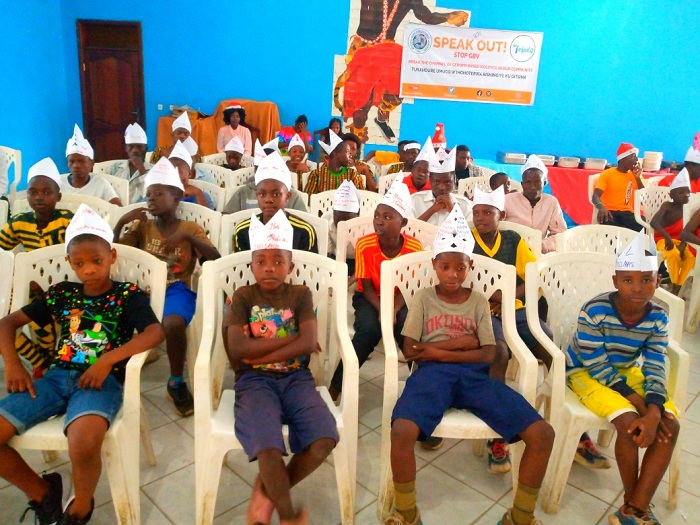 Bamwe mu bana bitabiriye gusangira Noheli na Vision Jeunesse Nouvelle