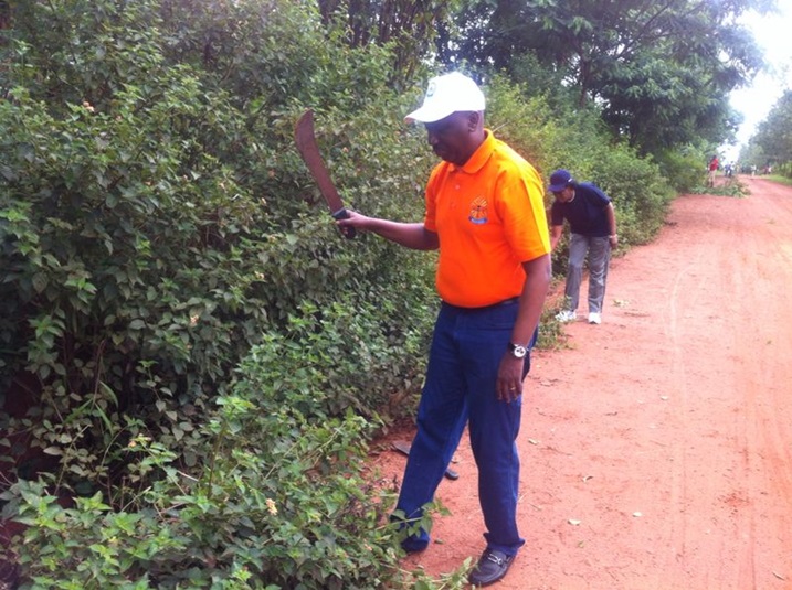 Uwo mugabo nawe ni Umunya-Cote d'Ivoire wazanye na bagenzi be.