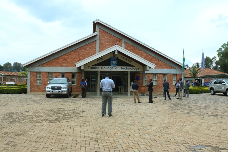 Bahuguriwe muri Tumba College of Technology