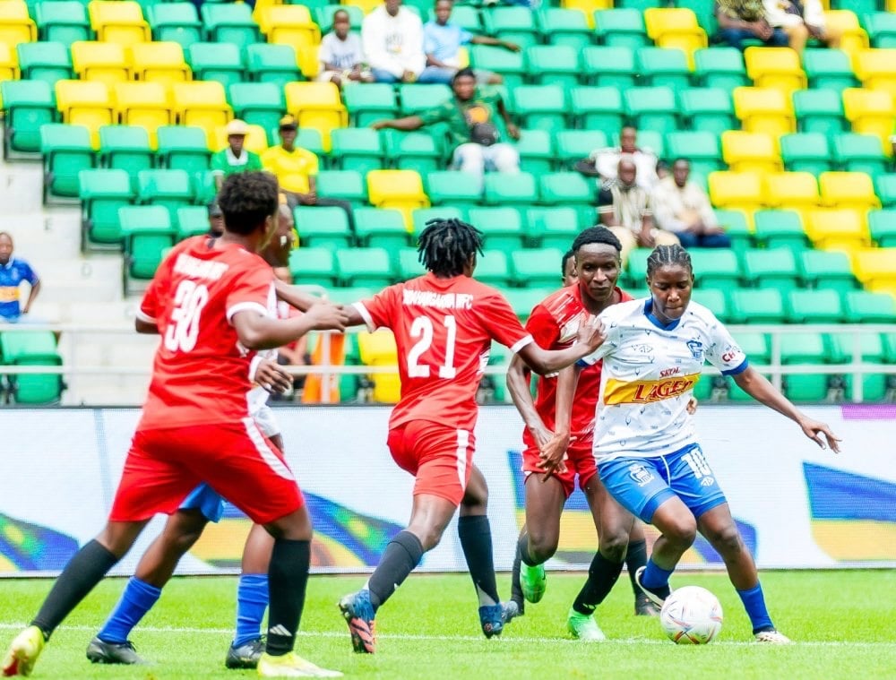 Rayon Sports ibitse igikombe cya shampiyona izesurana na Indahangarwa