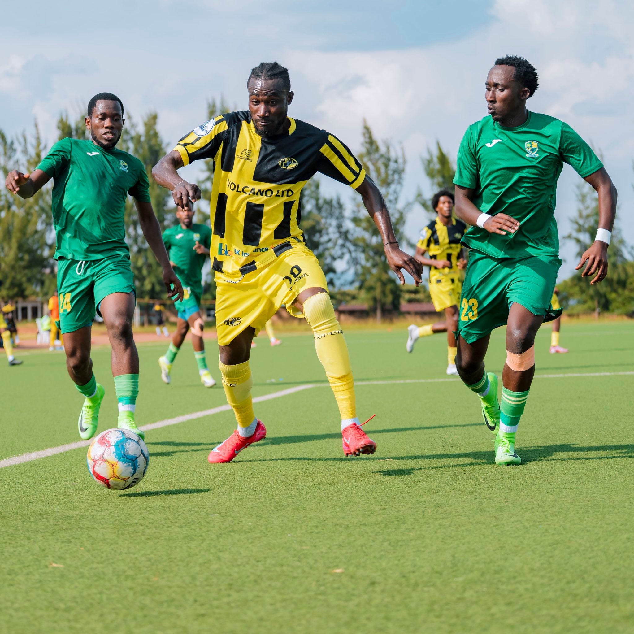 Mukura VS yatsinze Marine FC ibitego 2-1