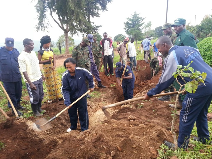Uyu muganda wari witabiriwe n
