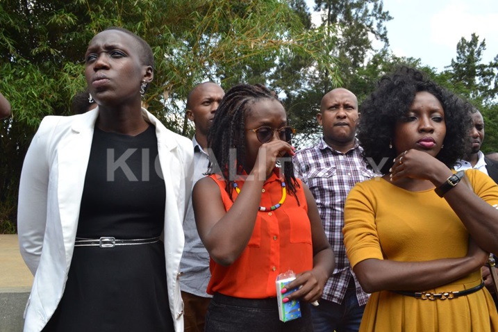 Mu rugendo rwe yakoreye ku rwibutso rwa Kigali yari yakomeje kugaragaza kubabazwa n'ibyo yabonye.