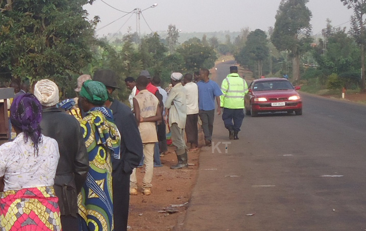 Imihanda imwe mu Burasirazuba ntigaragaraho ibyapa by'aho abashoferi bakwiye guhagarara 