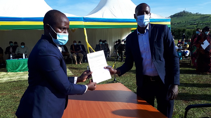 Bemeje ko umuyobozi w'umudugudu ucururizwamo ibiyobyabwenge azajya yegura