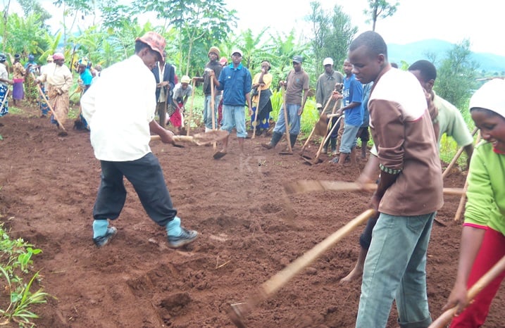 Imirimo babonye ibafasha kwizigama ngo bazakore imishinga ibyara inyungu.