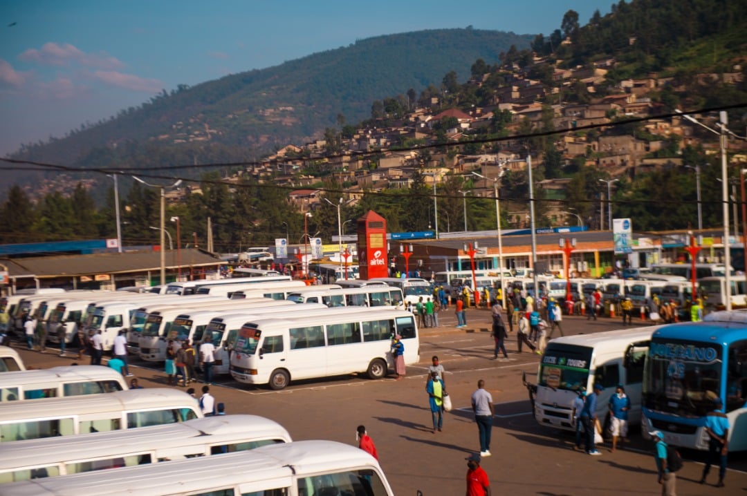 Muri gare ya Nyabugogo imodoka zitwara abagenzi bajya mu ntara zari zabukereye