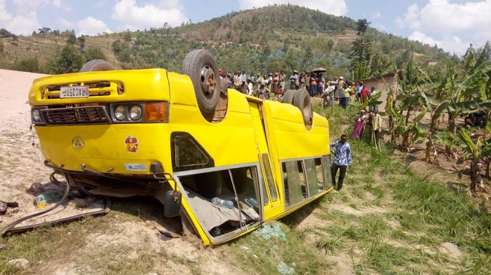 Bakoze impanuka bajya mu ivugabutumwa mu karere ka Ruhango