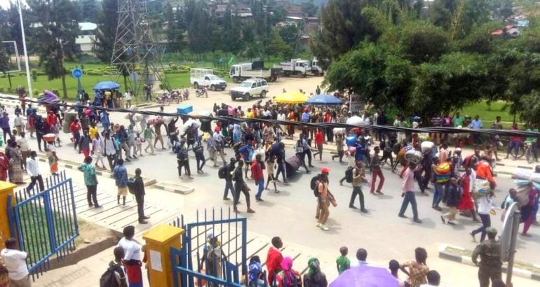 Impunzi zo mu nkambi ya Kiziba zimaze iminsi zigaragambya