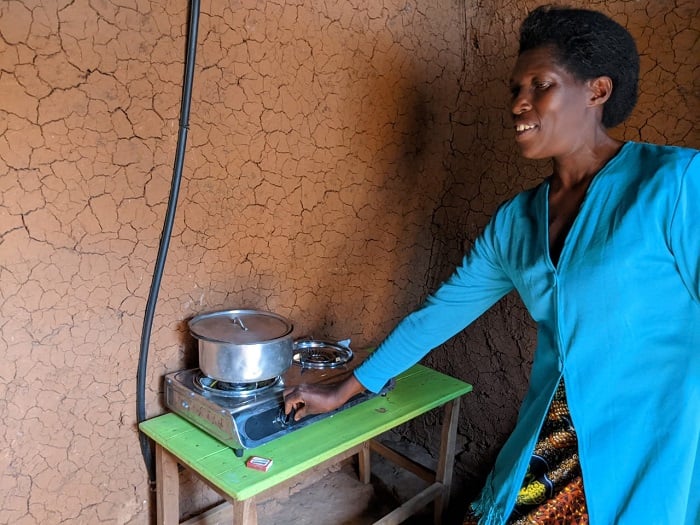 Bishimiye kuba baruhutse imyotsi yaturukaga ku nkwi bakoreshaga