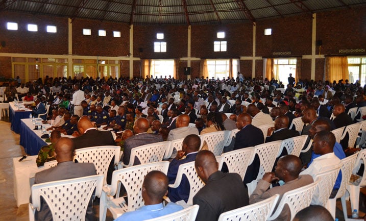 Abayobozi kuva ku rwego rw