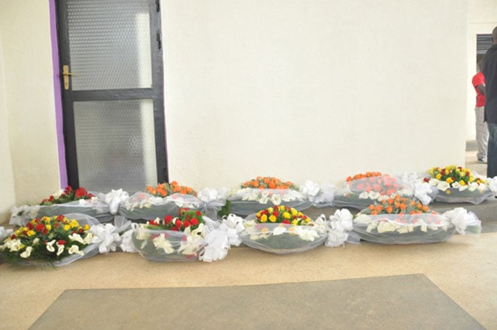 Indabo zashyizwe ku rwibutso rwa Cyanika.