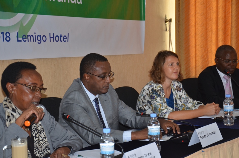 Ingabire Marie Immaculee wa TI - Rwanda asanga amafaranga menshi ashorwa mu bikorwa biteza imbere abaturage akwiye kugenzurwa uko akoreshwa n'akamaro k'ibyo akora