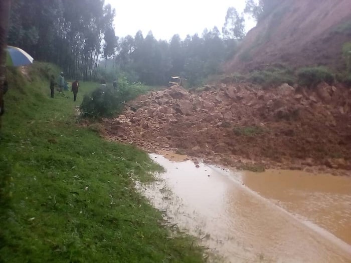 Inkangu yafunze umuhanda Muhanga-Ngororero-Mukamira